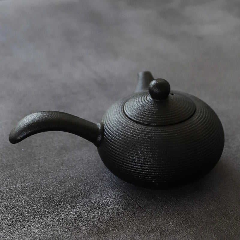 Black Crockery Kyusu Teapot 165ml - KITCHUNI