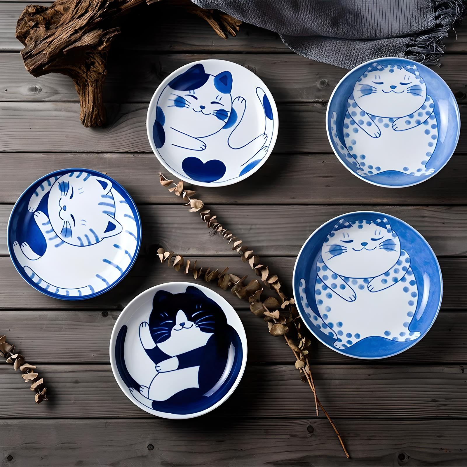 Japanese Lucky Cat Plate Set